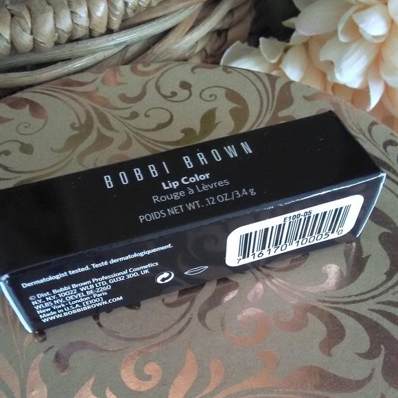 BNIB BOBBI BROWN Lip Color in BEIGE - Picture 3 of 5